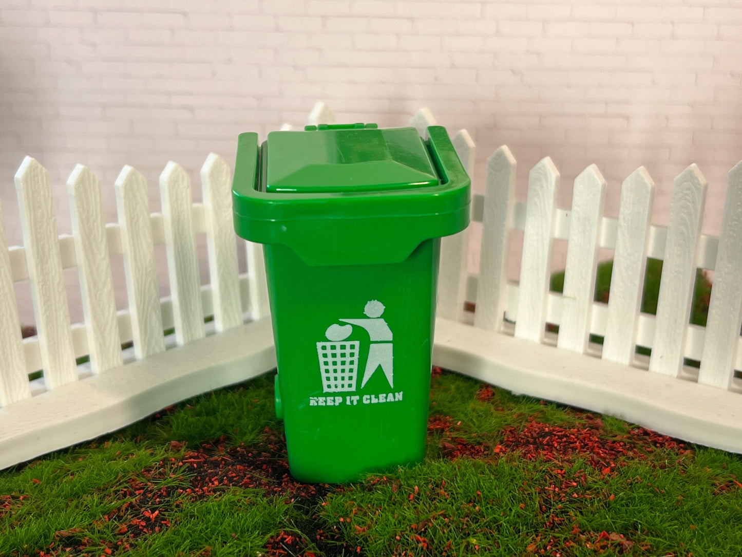 Miniature Trash Cans 1:12 Scale-Dollhouse Bins with Lids and Wheels-Blue or Green __etsy:5426259214