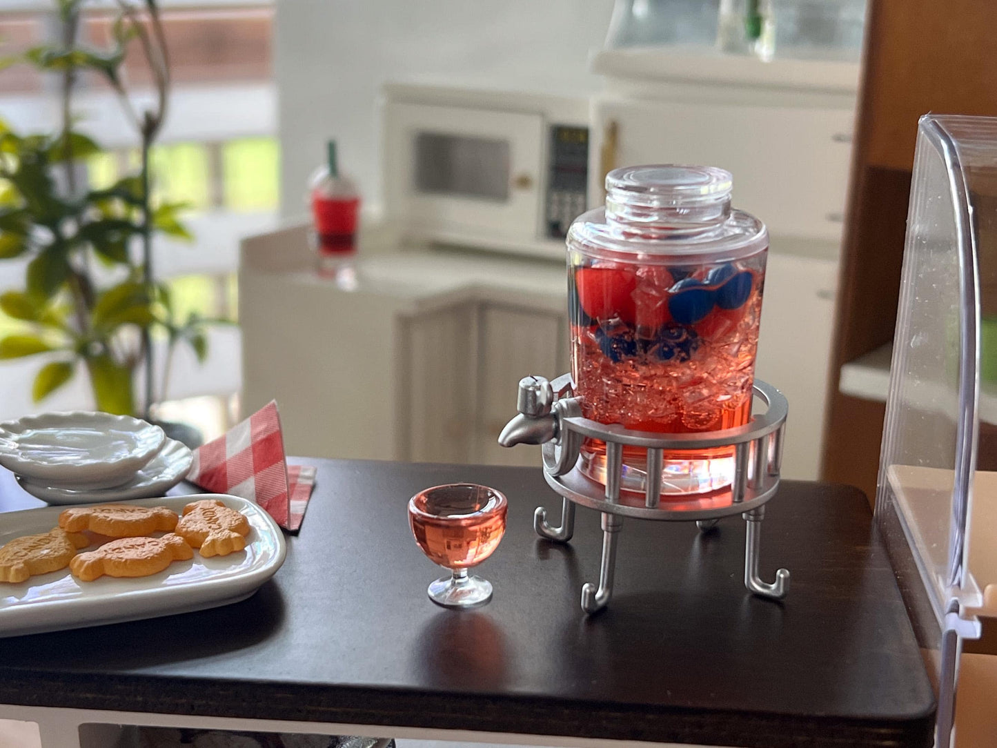 Miniature Juice Dispenser with Cup 1:12 Scale – Dollhouse Lemonade, Orange, Grape, Berry, Kiwi __etsy:7032669713
