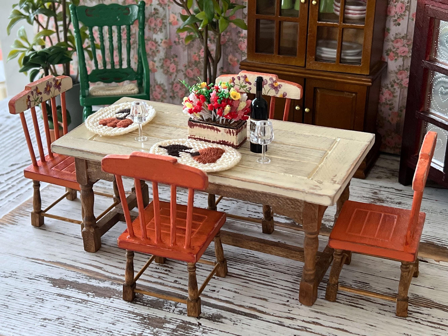Miniature Dining Room Set – 1:12 Scale, Dollhouse Furniture Distressed Table & Chairs __etsy:7196247211