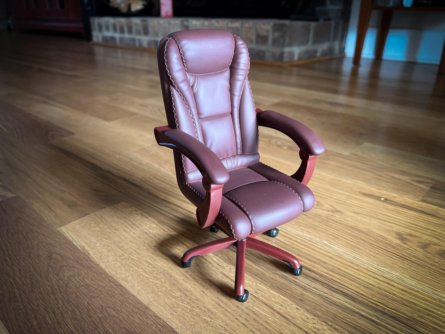 Dollhouse Executive Office Chair – 1:6 Scale Miniature Furniture __etsy:7310117579
