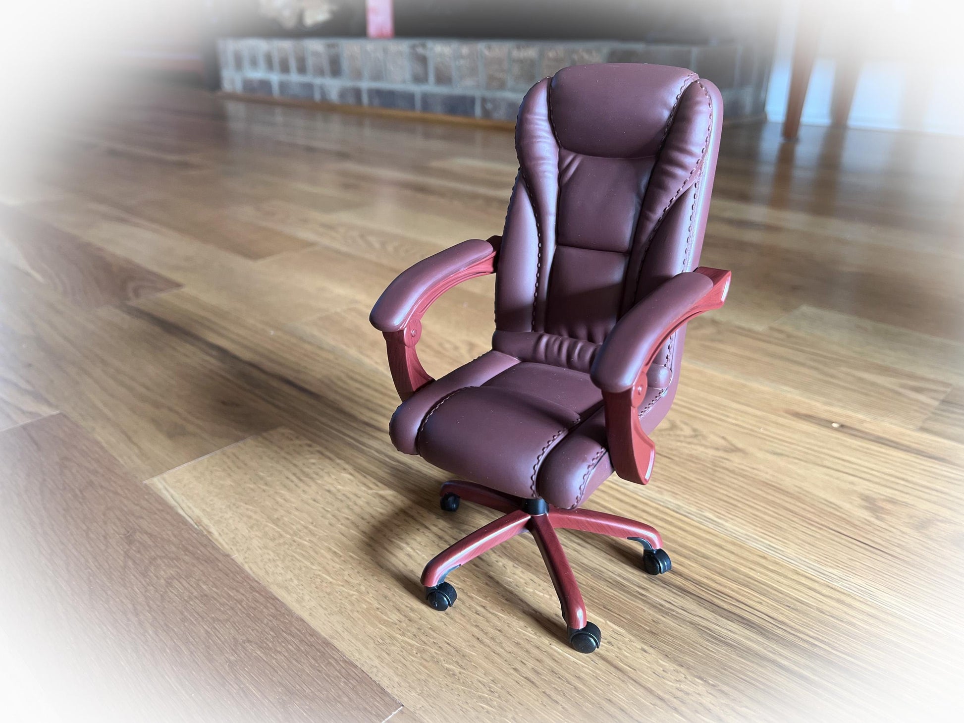 Dollhouse Executive Office Chair – 1:6 Scale Miniature Furniture __etsy:7310117601