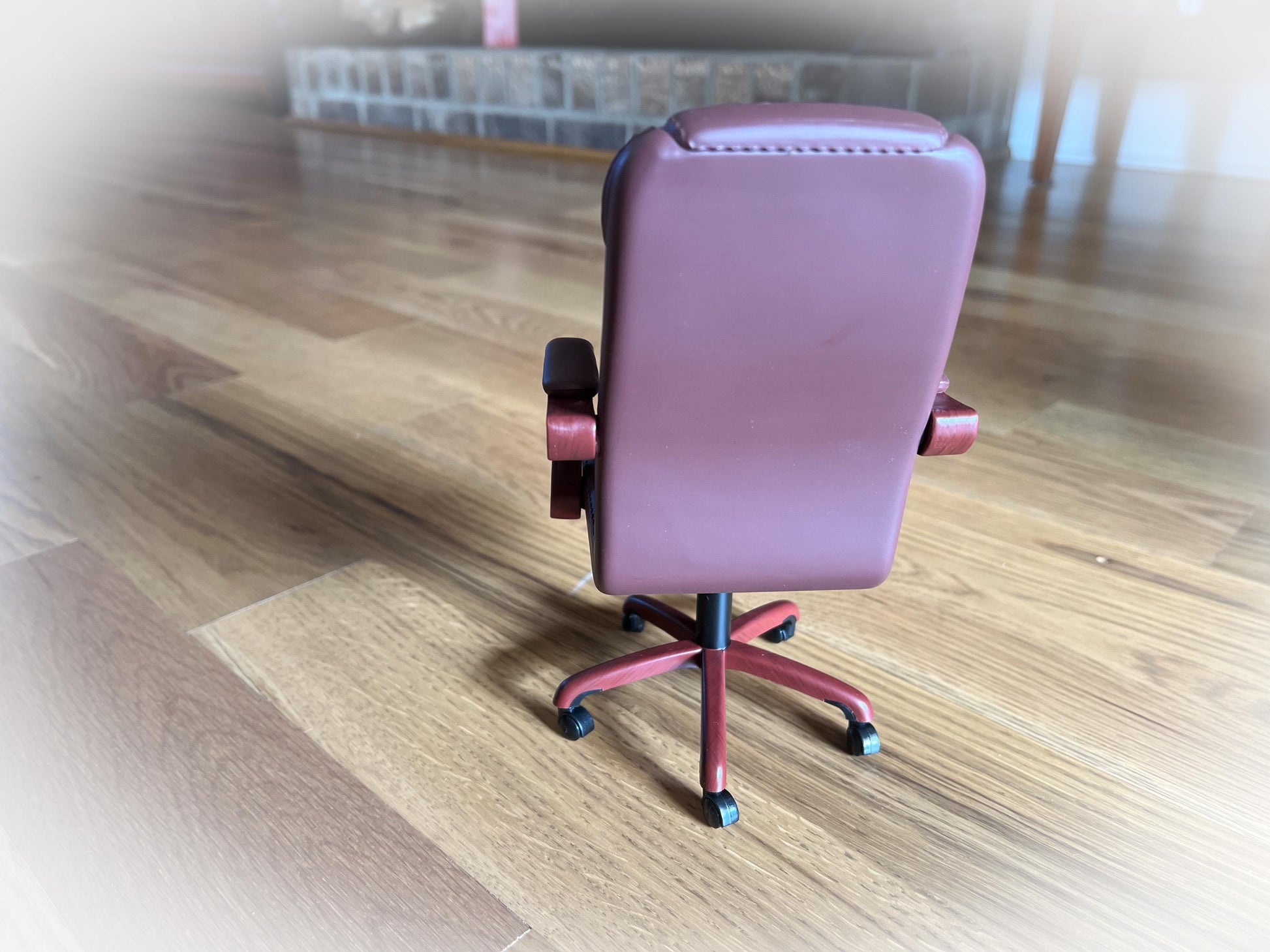 Dollhouse Executive Office Chair – 1:6 Scale Miniature Furniture __etsy:7262174344