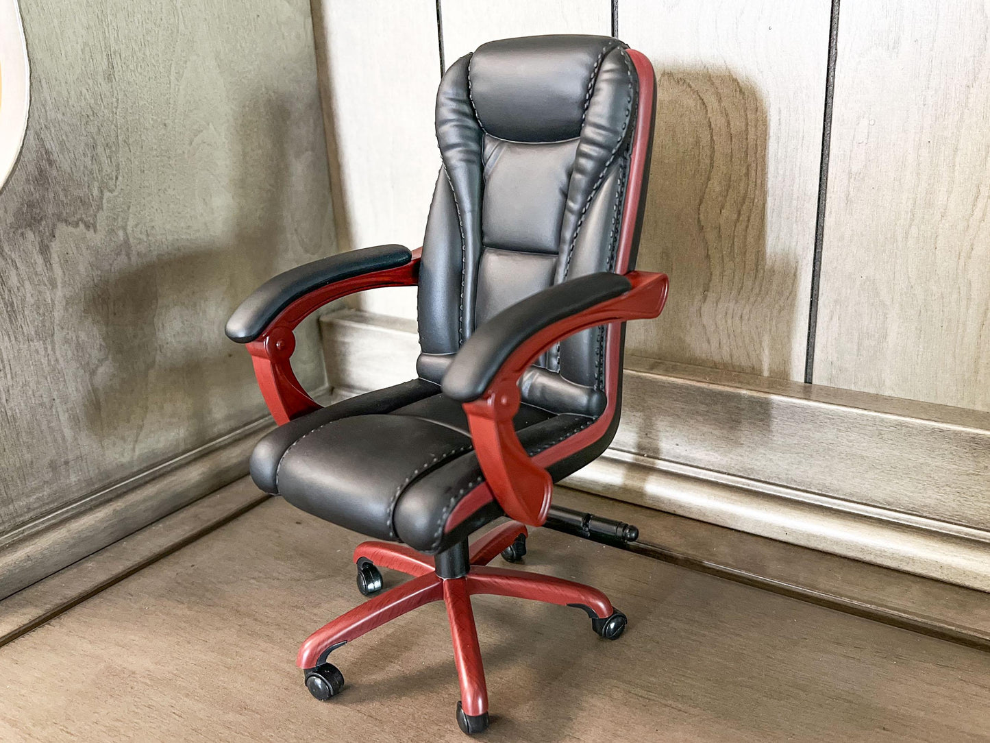 💼 Miniature Black Executive Office Desk Chair – 1:6 Scale Dollhouse & Action Figure Furniture
✨ Upgrade your miniature workspace with this beautifully crafted black executive office chair! Designed with exquisite detail and realistic design, this chair features a brown soft plastic seat and backrest, rotatable wheels and a swivel base. It’s the perfect accessory for 1:6 scale dollhouses, 12” action figures, or office-themed scenes. __etsy:6809182261
