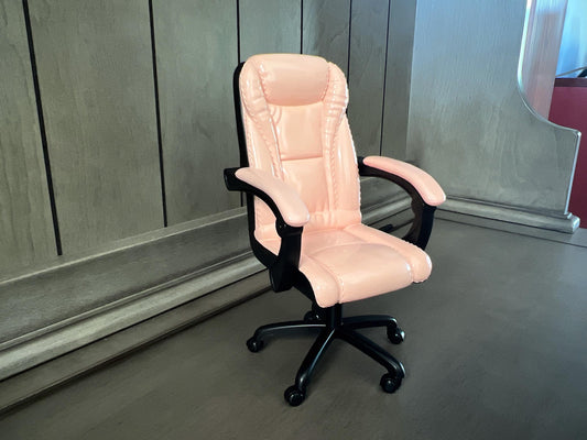 💼 Miniature Pink Executive Office Desk Chair – 1:6 Scale Dollhouse & Action Figure Furniture
✨ Upgrade your miniature workspace with this beautifully crafted black executive office chair! Designed with exquisite detail and realistic design, this chair features a brown soft plastic seat and backrest, rotatable wheels and a swivel base. It’s the perfect accessory for 1:6 scale dollhouses, 12” action figures, or office-themed scenes. __etsy:6809206119