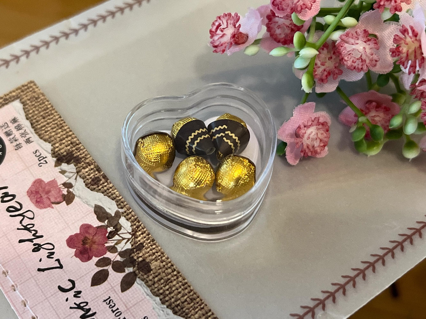 Dollhouse 1:6 Heart-Shaped Box of Chocolates 5pc Set __etsy:6497574498