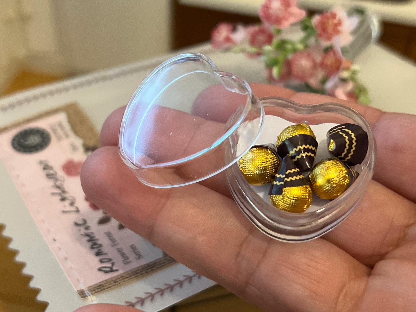 Dollhouse 1:6 Heart-Shaped Box of Chocolates 5pc Set __etsy:6497574488