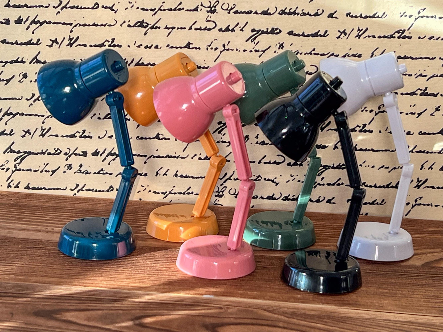 Dollhouse LED Table Lamp, 1:6 Scale Folding LED Plastic Reading Lamp __etsy:7713918783