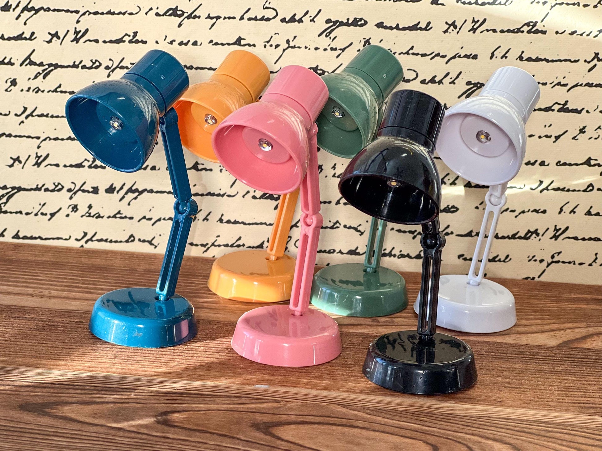 Dollhouse LED Table Lamp, 1:6 Scale Folding LED Plastic Reading Lamp __etsy:7713918771
