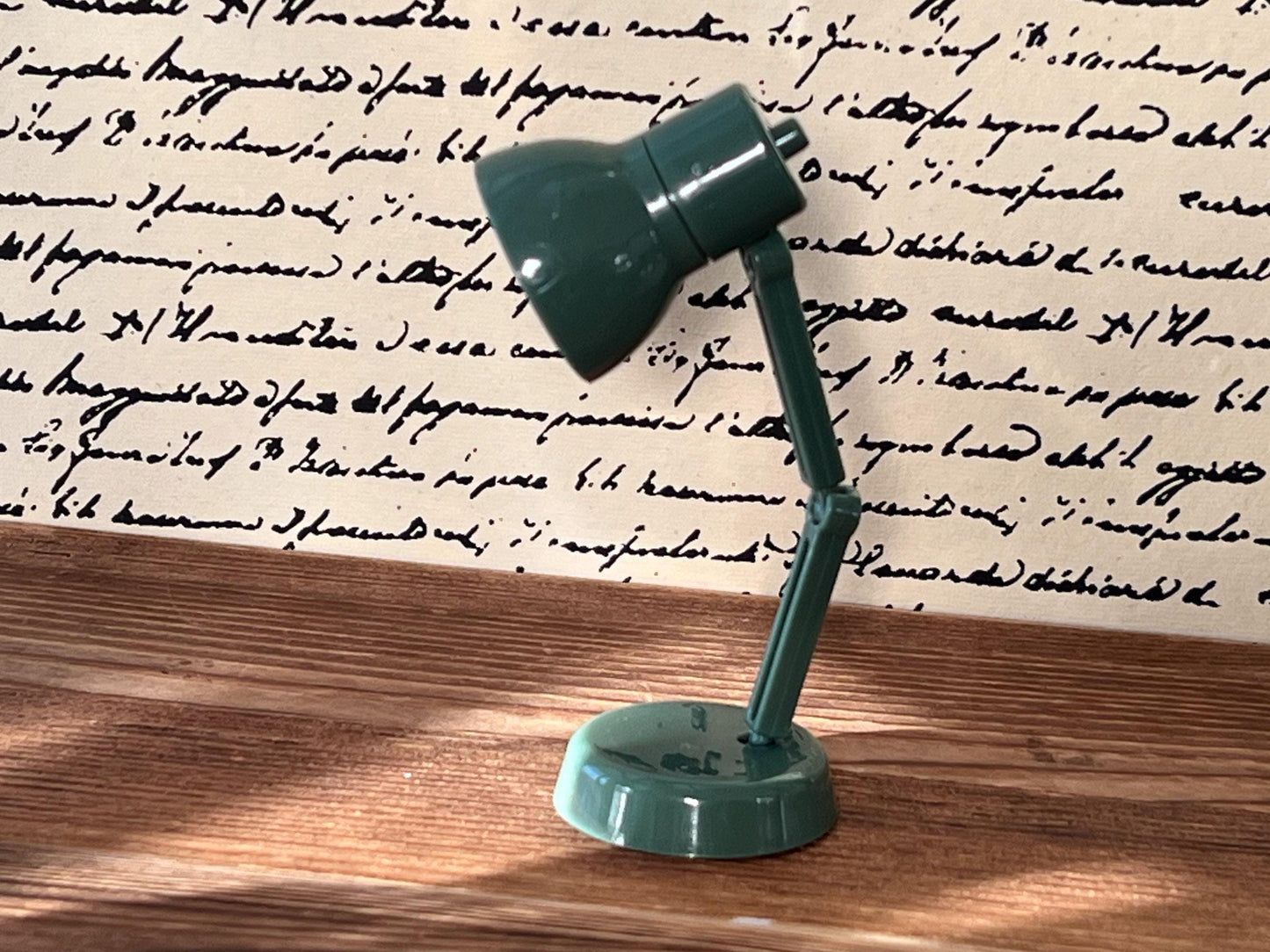 Dollhouse LED Table Lamp, 1:6 Scale Folding LED Plastic Reading Lamp __etsy:7665961472