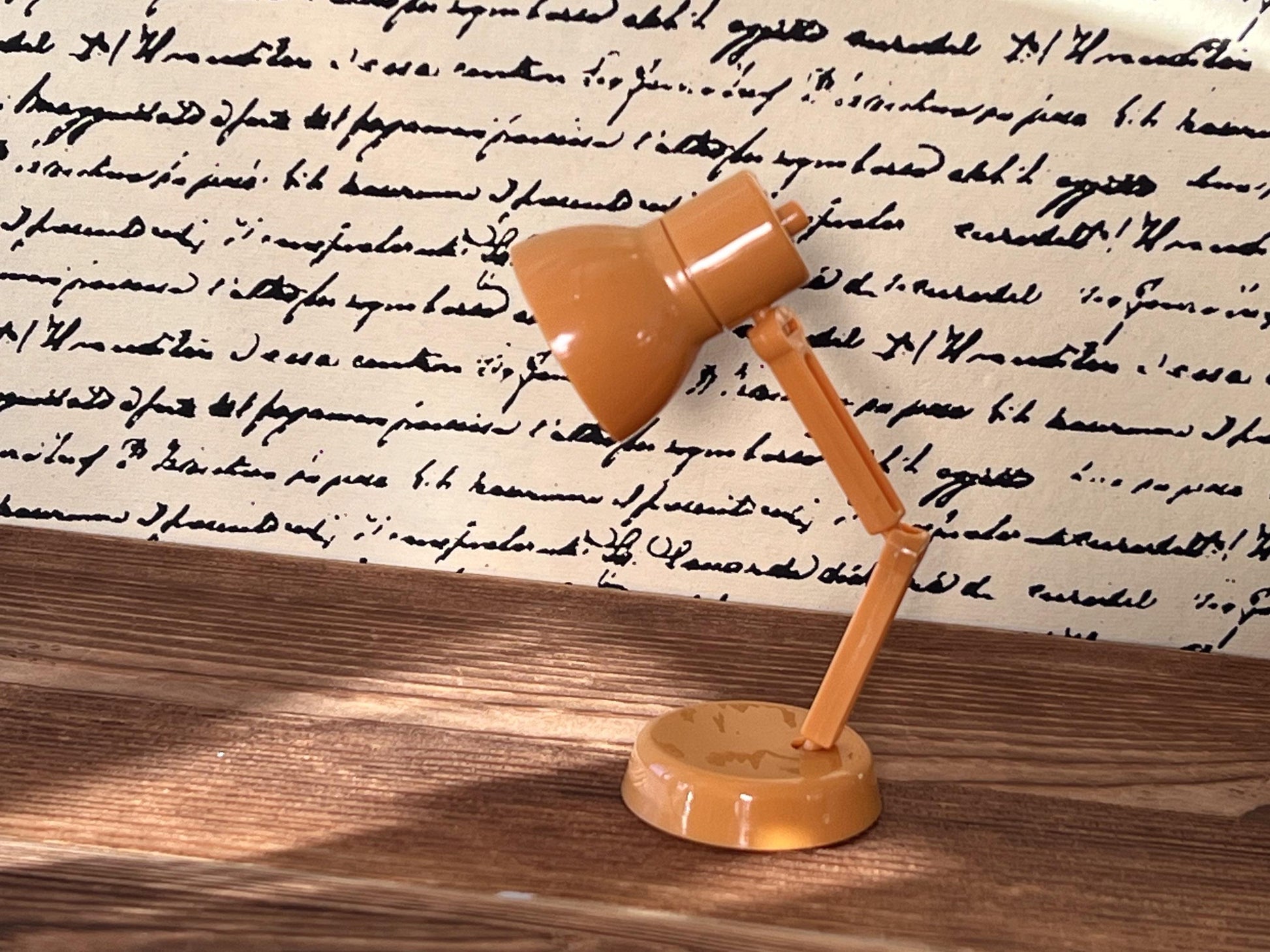 Dollhouse LED Table Lamp, 1:6 Scale Folding LED Plastic Reading Lamp __etsy:7665961486