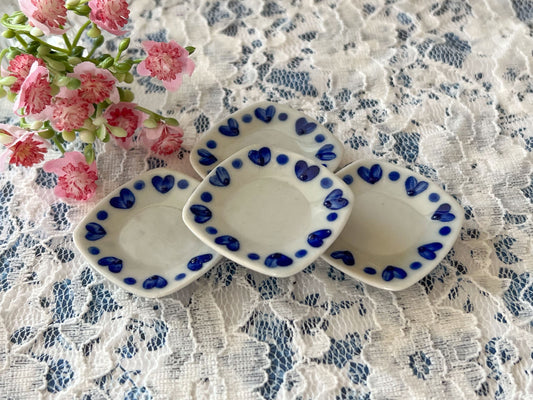 Dollhouse Miniature Dinner Plates – 1:6 Scale Square Plate Set of 4 | White with Blue Hearts | Dollhouse Kitchen or Dining Room Decor __etsy:6238433688