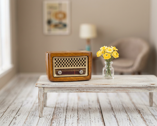 1:12 Scale Miniature Wooden Retro Radio – Vintage Dollhouse Decor