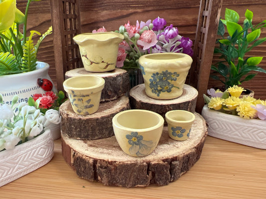 Hand-Painted Miniature Clay Planter Set – 1:12 Dollhouse Decor __etsy:5909114675