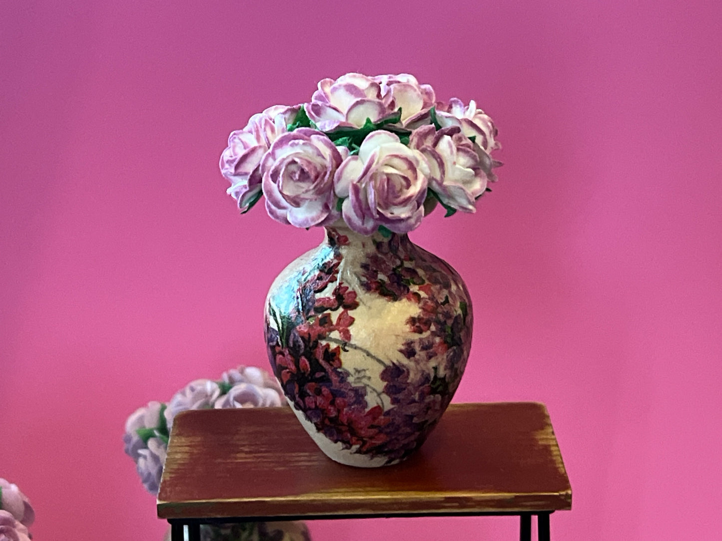 1:6 Scale Miniature Wood Vase with Purple Paper Roses – Dollhouse Table Decor Accessory