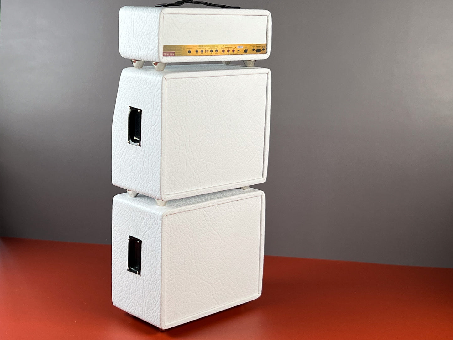 1:12 Scale Miniature White 3-Stack Guitar Amplifier – Collectible Dollhouse Music Room Decor