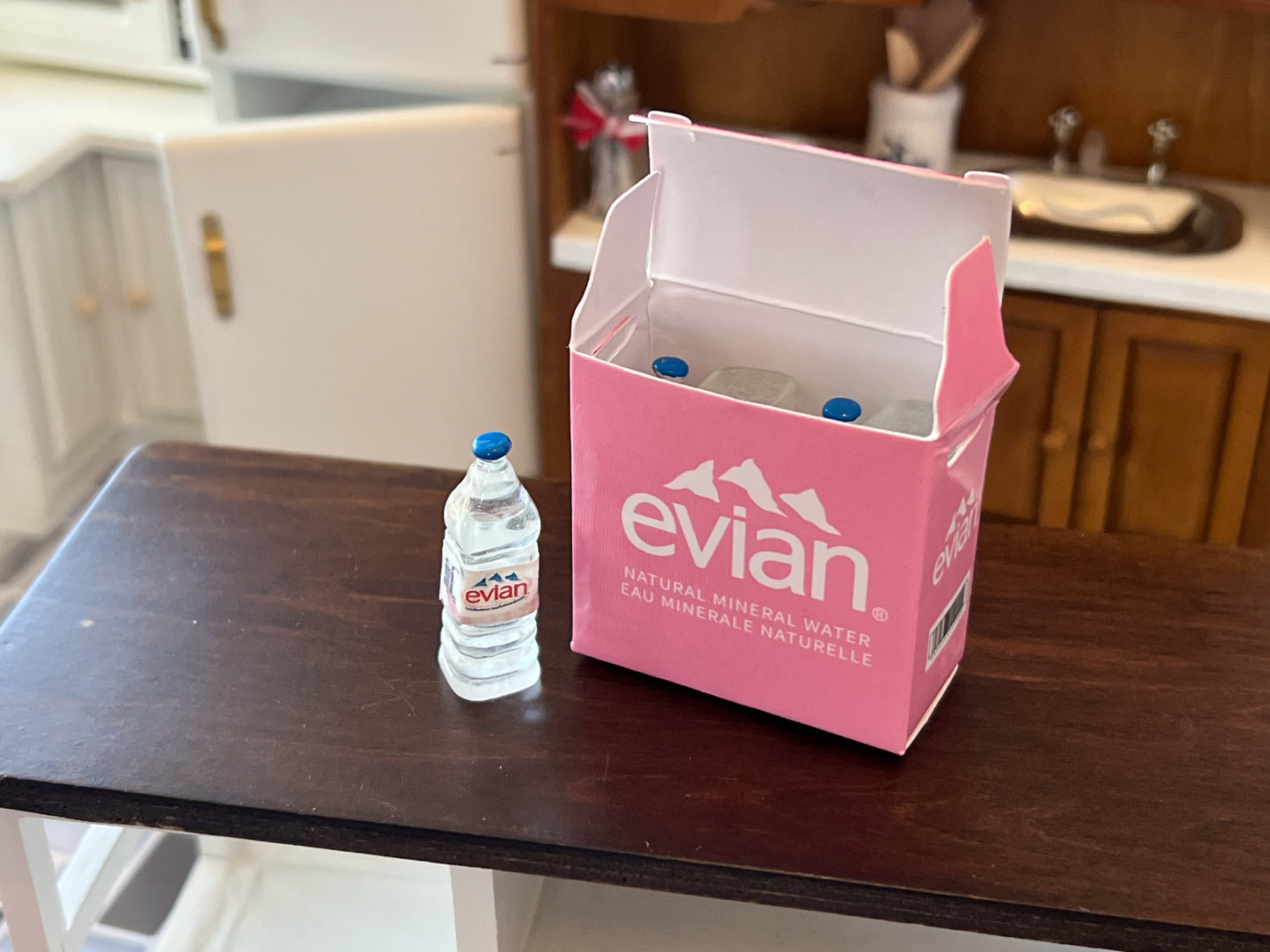 1:12 Scale Miniature Square Bottled Water Set – 8-Pack with Storage Box