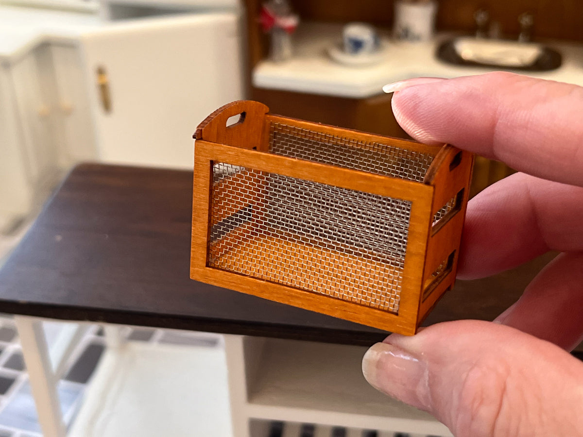 1:12 Scale Wooden Storage Basket with Wire Mesh Panels – Orange-Toned Stain