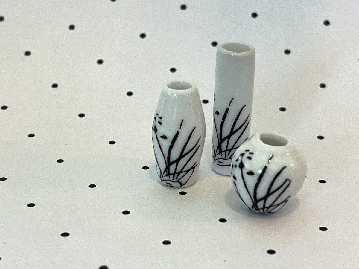 1:12 Scale Miniature White Ceramic Vases with Black Branch Design – Set of 3