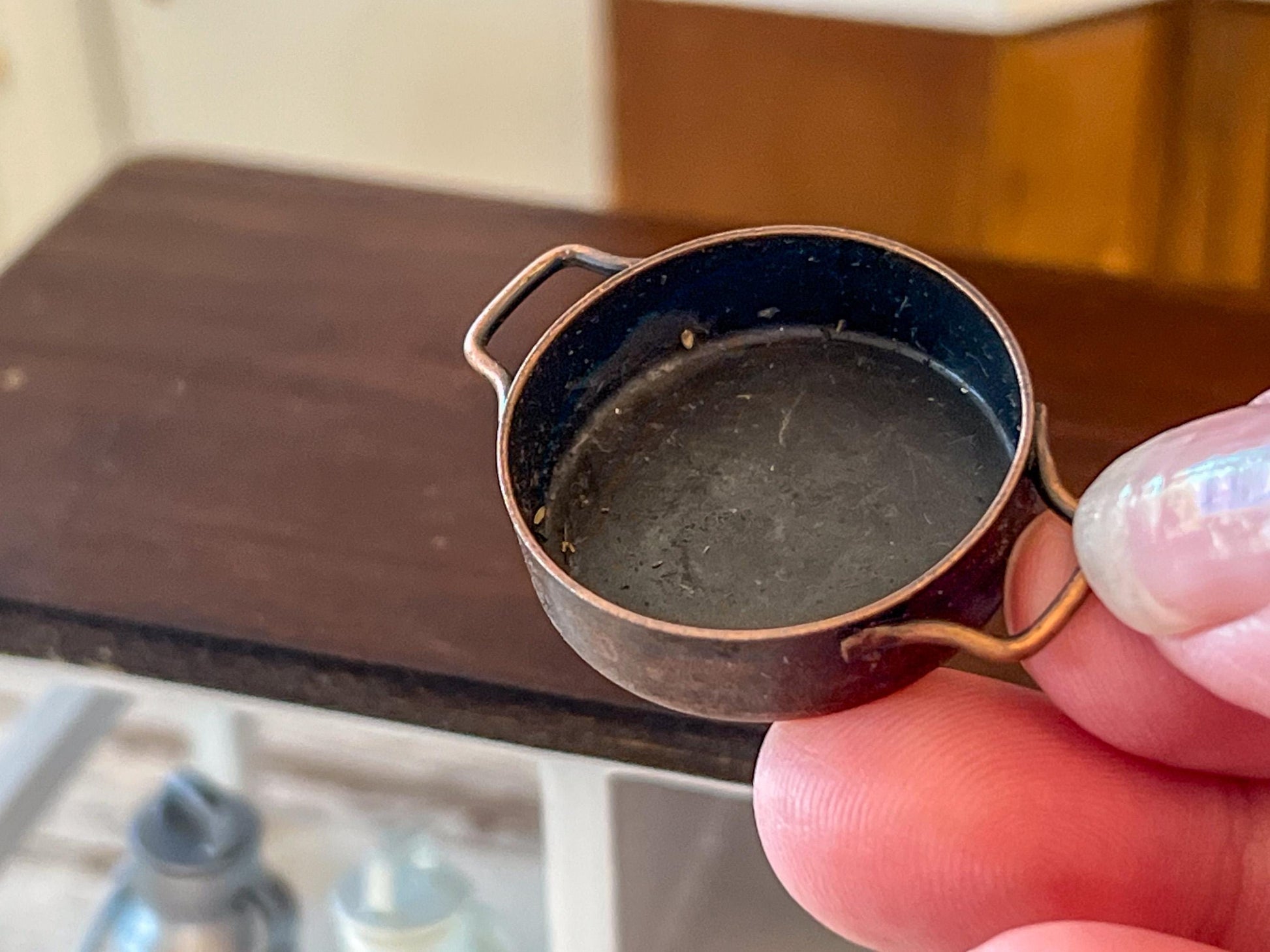 Miniature Aged Copper Pan 1:12 Scale Dollhouse Kitchen Decor __etsy:7972077383