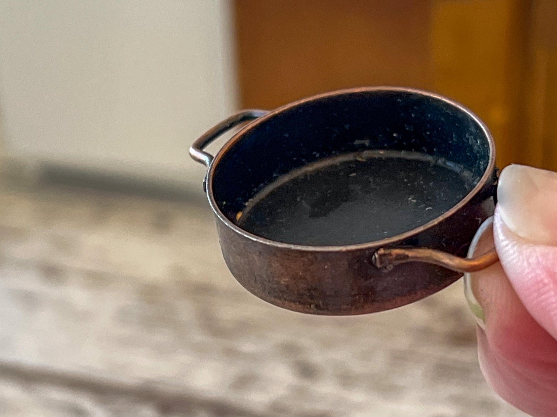 Miniature Aged Copper Pan 1:12 Scale Dollhouse Kitchen Decor __etsy:7924126136