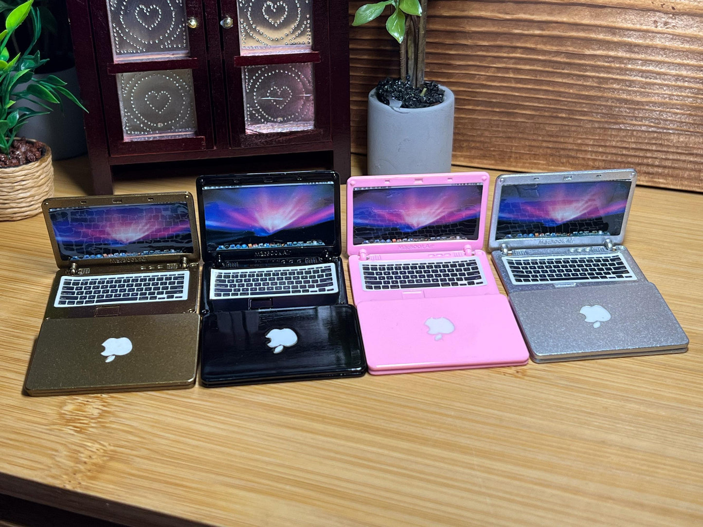 Miniature Alloy Laptop 1:12 Scale – Opens & Closes – Dollhouse Desk Accessory __etsy:6414877863