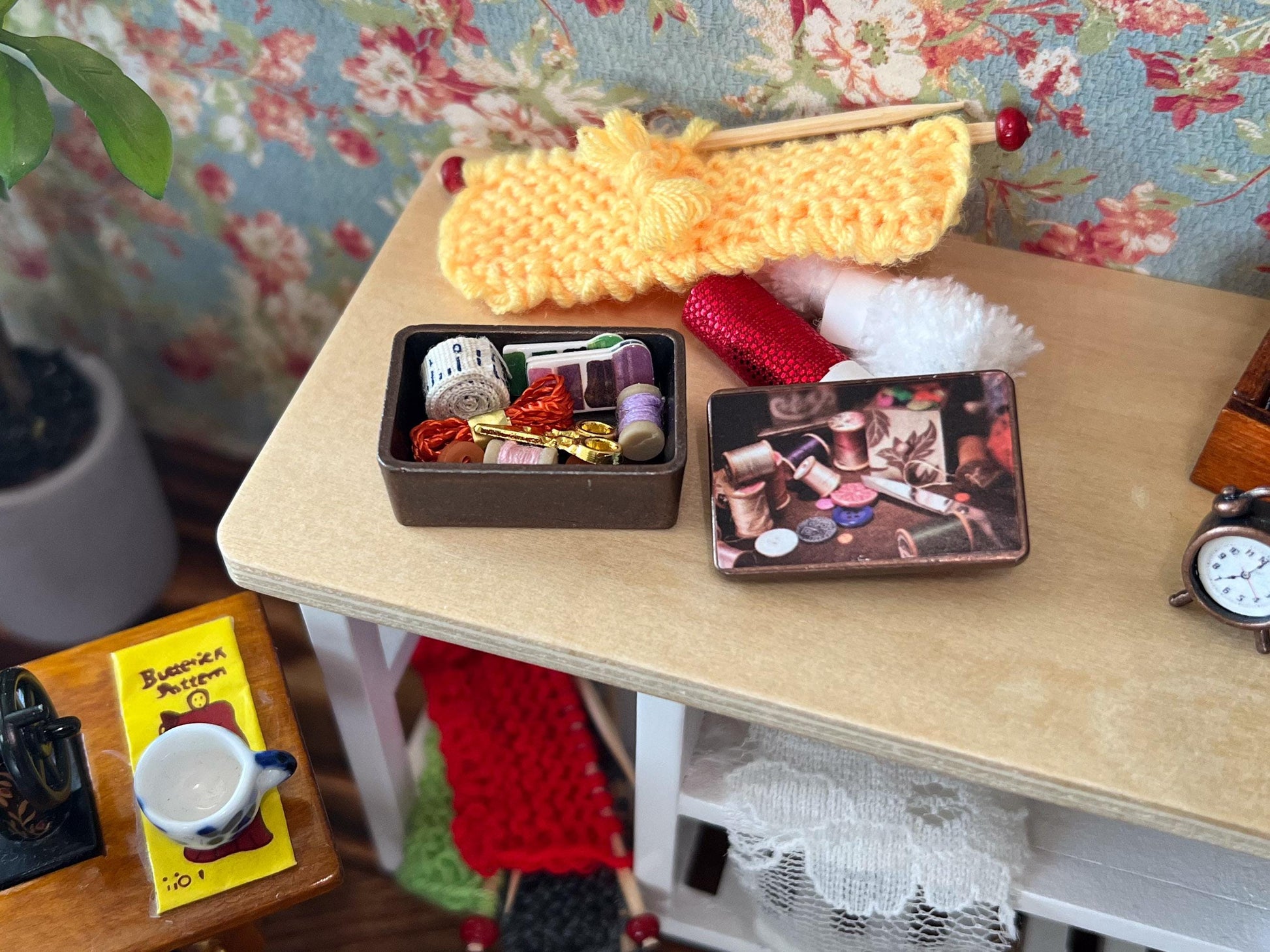 Miniature Antique Sewing Tin Box 1:12 Scale –  Dollhouse Sewing Room Accessory with Contents __etsy:6920875854