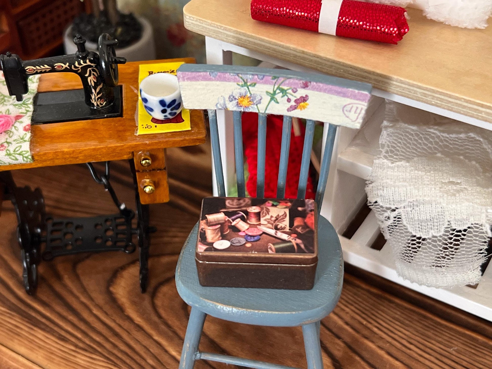 Miniature Antique Sewing Tin Box 1:12 Scale –  Dollhouse Sewing Room Accessory with Contents __etsy:6920875916
