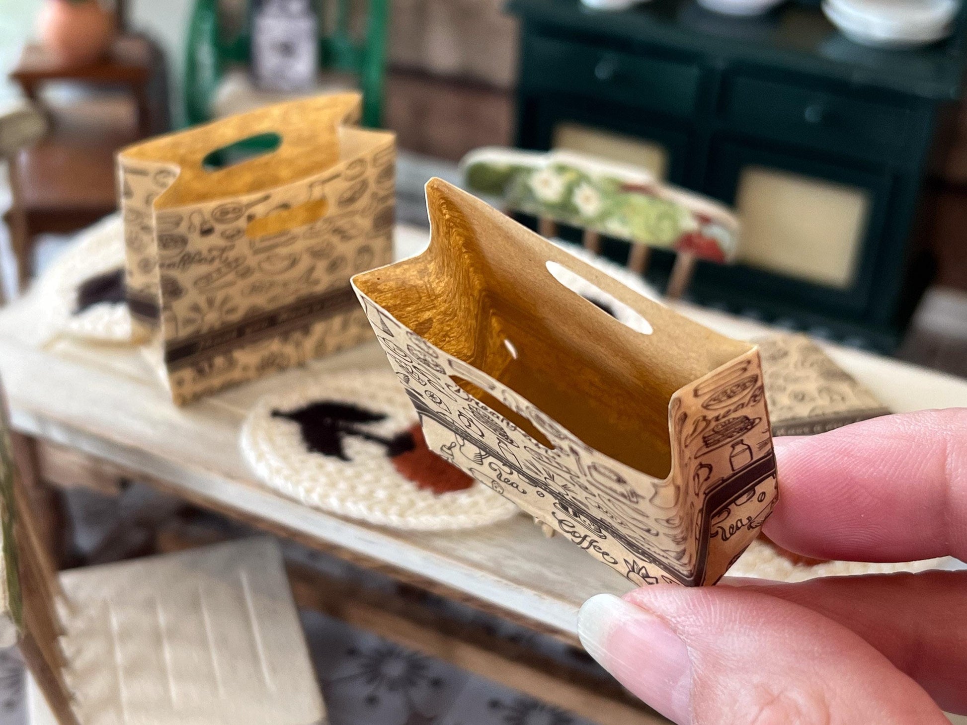 Miniature Bakery Kraft Paper Bags 4PC 1:12 | Scale | Dollhouse Accessory | Mini Grocery Bags __etsy:6787500276