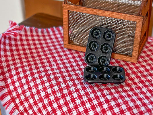 Miniature Baking Cookie Sheets 1:12 Scale - Dollhouse 2PC Non-Stick Metal Bake Pans __etsy:7643093901