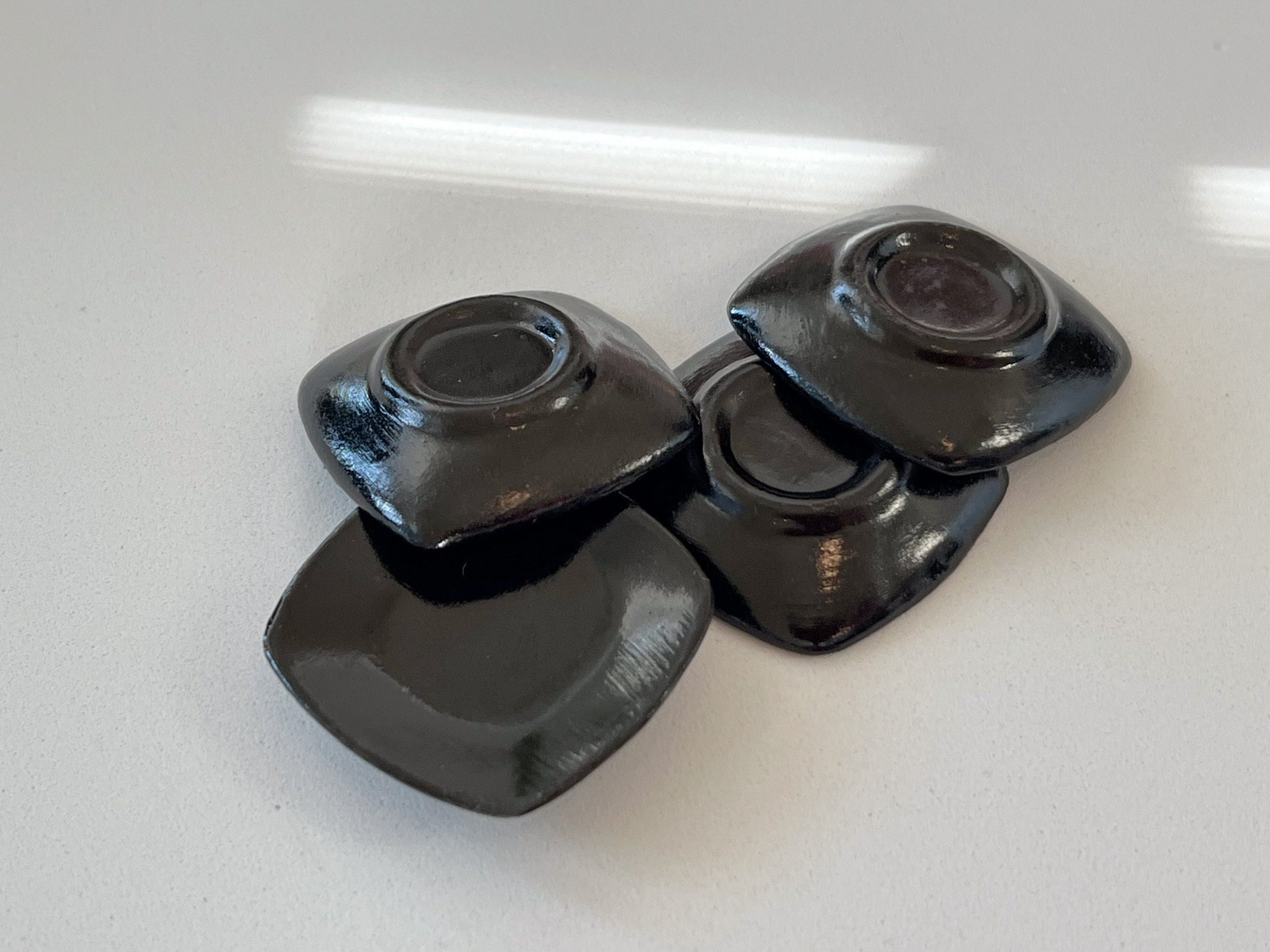 Miniature Black Ceramic Square Plates, 1:12 Scale - 4PC Dollhouse Dinnerware __etsy:6062298580