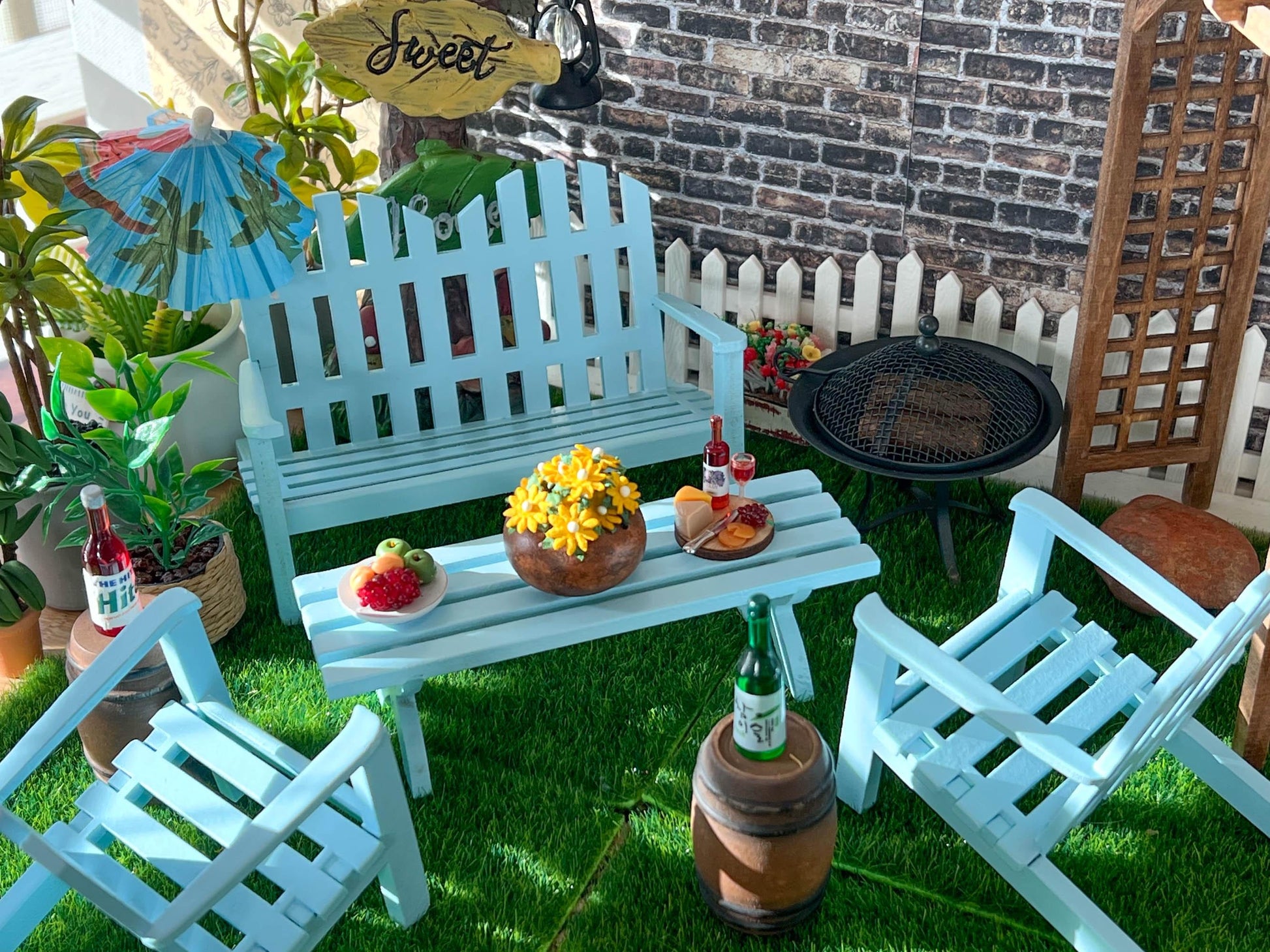 Miniature Blue Adirondack Patio Set – 1:12 Scale Dollhouse Outdoor Furniture __etsy:7231356374