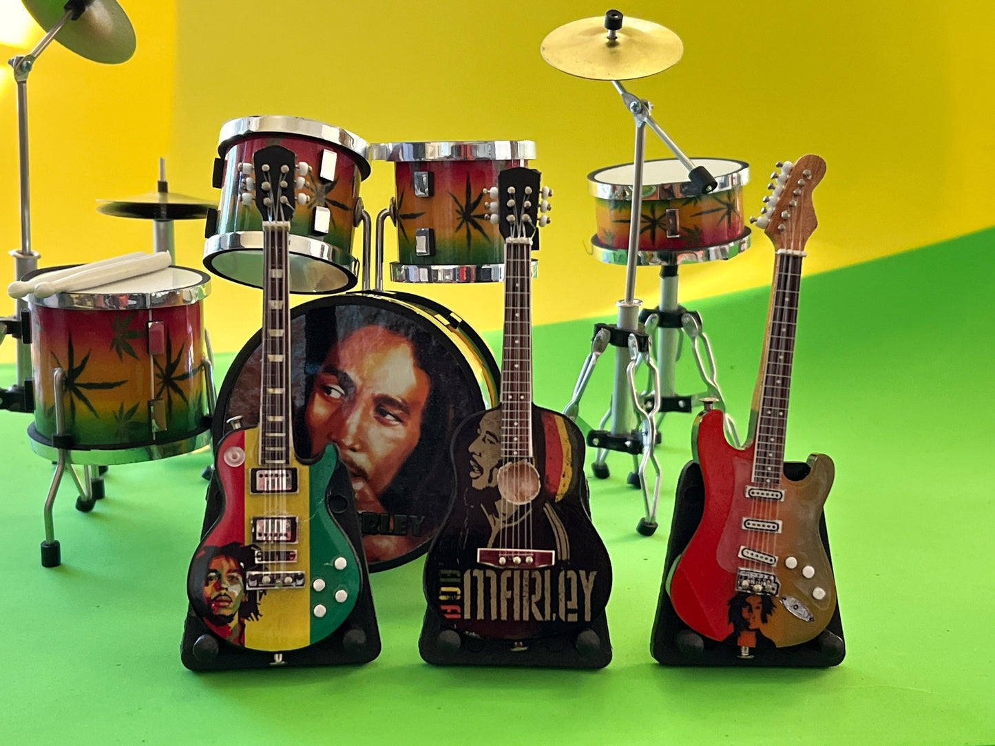 Miniature Bob Marley Drum Set with Guitars 1:12 Scale  – Reggae Music Room __etsy:5683142992