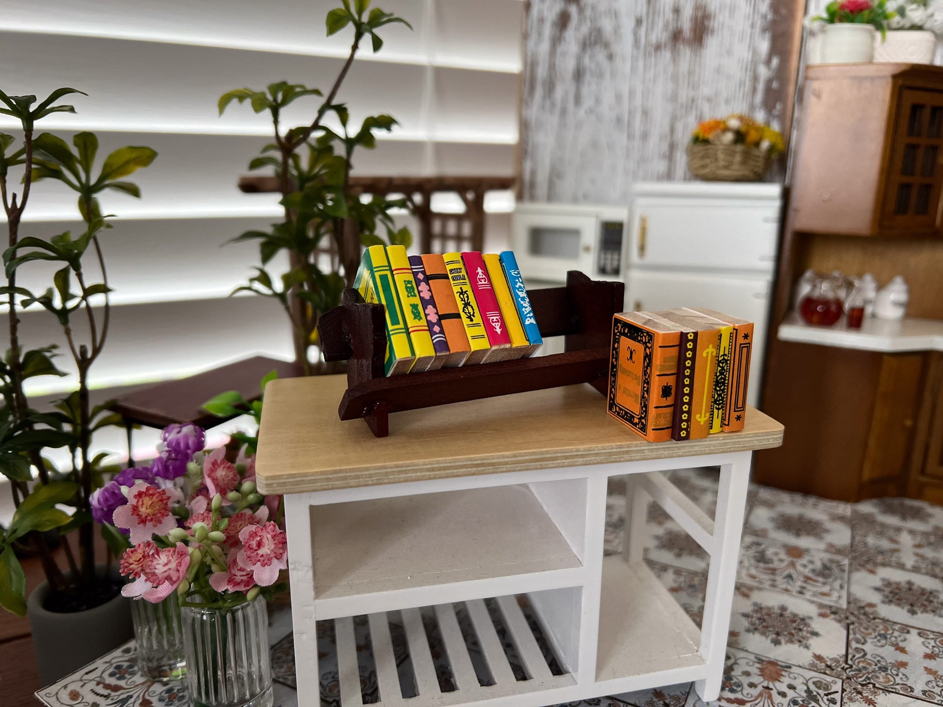 Miniature Bookshelf with Books – 1:12 Scale Dollhouse Wooden Shelf with 13 Colorful Mini Books __etsy:6171729205