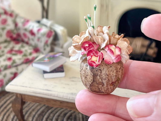 Miniature Ceramic Bunny Jar, 1:12 Scale – Dollhouse Decor with Paper Flowers __etsy:6913109691
