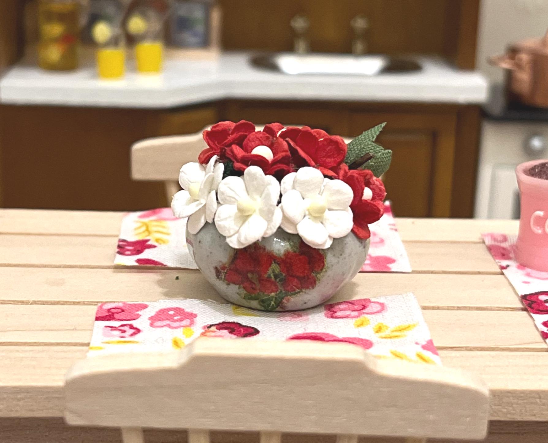 Miniature Ceramic Vase 1:12 Scale, Dollhouse Table Decor with Red & White Flowers __etsy:7322138237