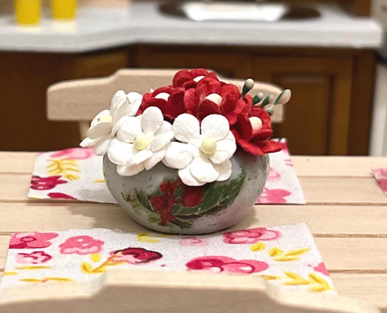 Miniature Ceramic Vase 1:12 Scale, Dollhouse Table Decor with Red & White Flowers __etsy:7274194052