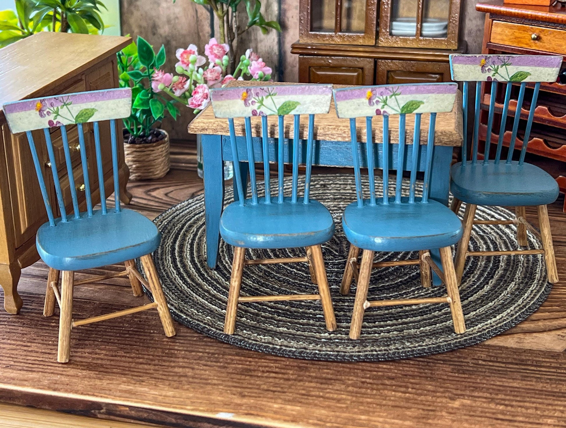 Miniature Dining Room Set 1:12 – Dollhouse Furniture Blue Distress Table & Chairs __etsy:6951931686