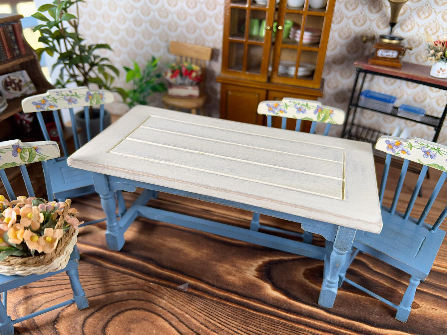 Miniature Dining Room Set 1:12 Scale – Blue Distressed Table & Chairs for Dollhouses __etsy:7578147366