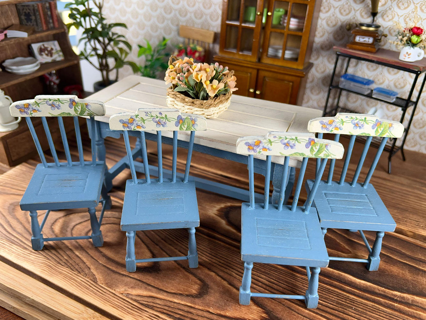 Miniature Dining Room Set 1:12 Scale – Blue Distressed Table & Chairs for Dollhouses __etsy:7626092373