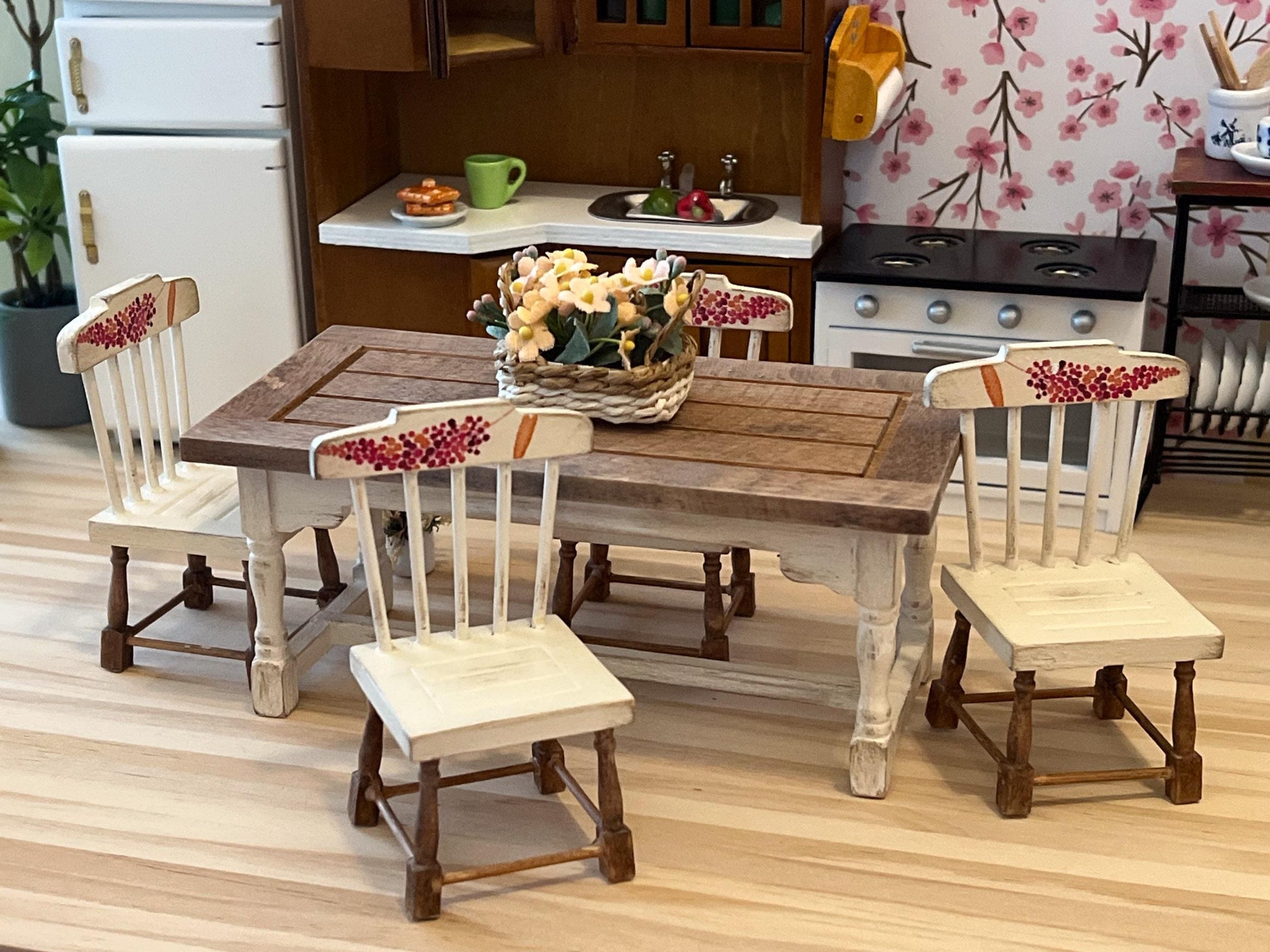 Miniature Dining Room Set 1:12 Scale – Dollhouse Furniture - Beige Distressed Table & Chairs __etsy:8047039937