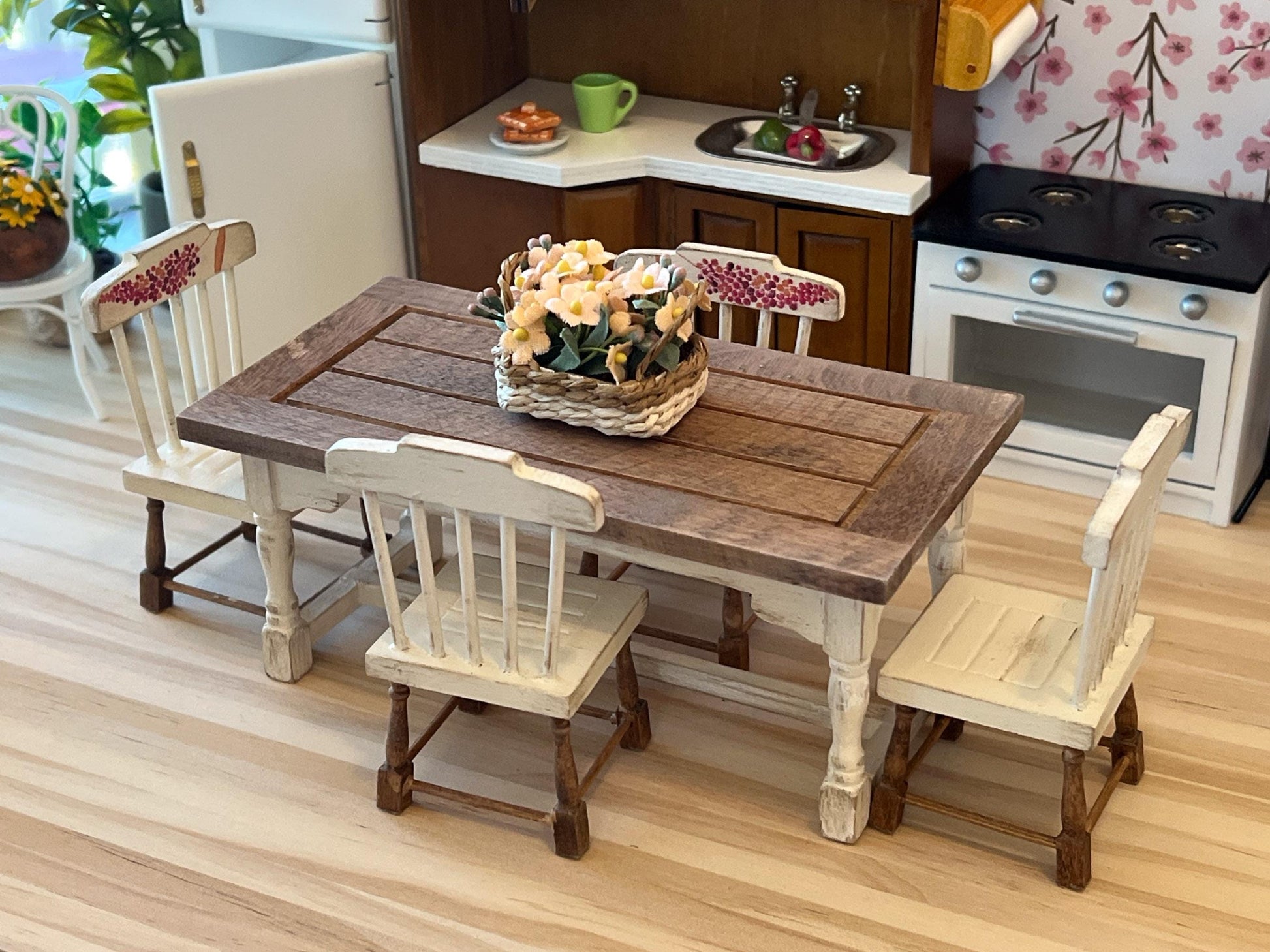 Miniature Dining Room Set 1:12 Scale – Dollhouse Furniture - Beige Distressed Table & Chairs __etsy:7999106552