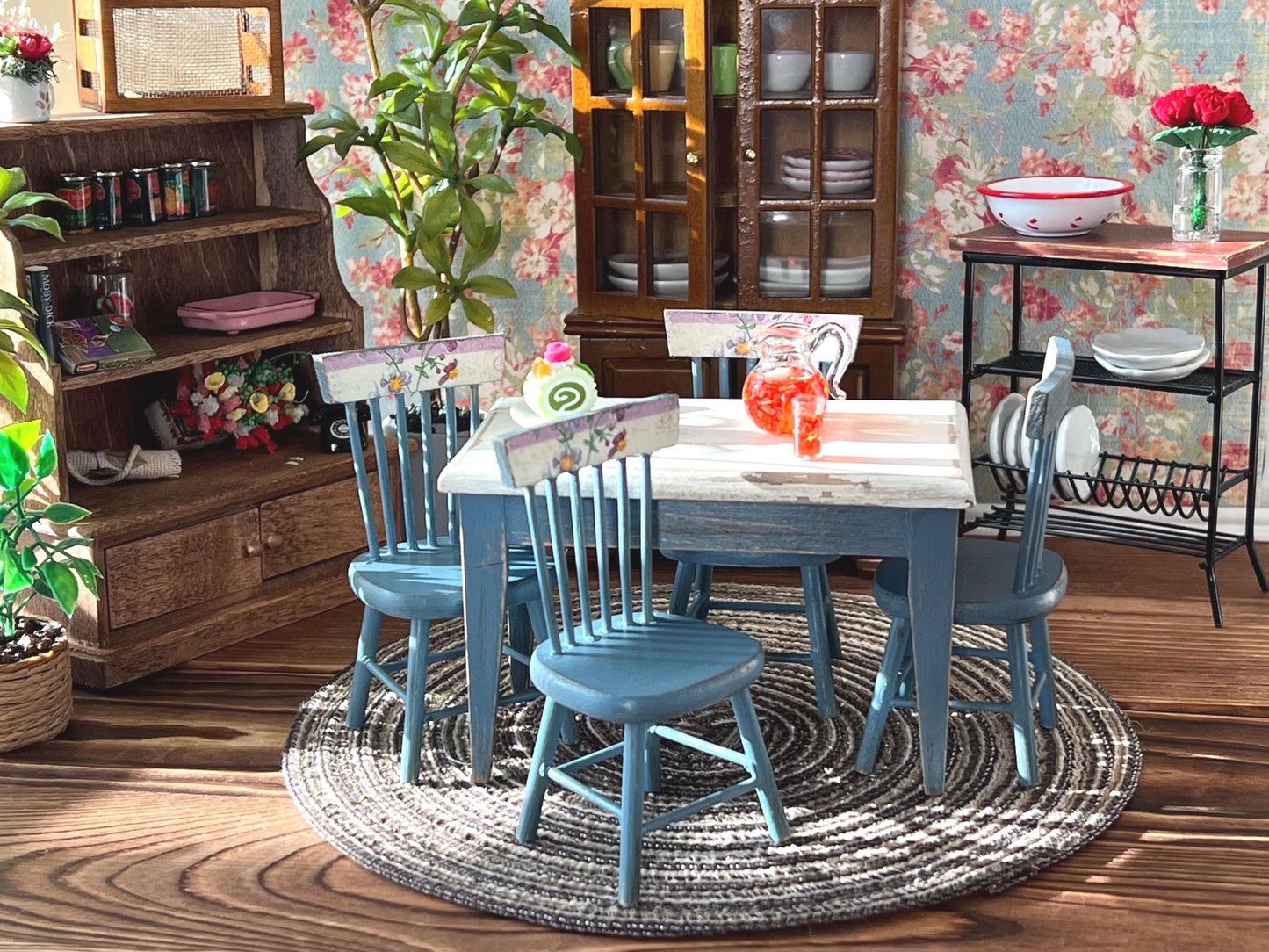 Miniature Dining Room Set 1:12 Scale - Dollhouse Furniture Blue Distress Table & Chairs __etsy:6829640020