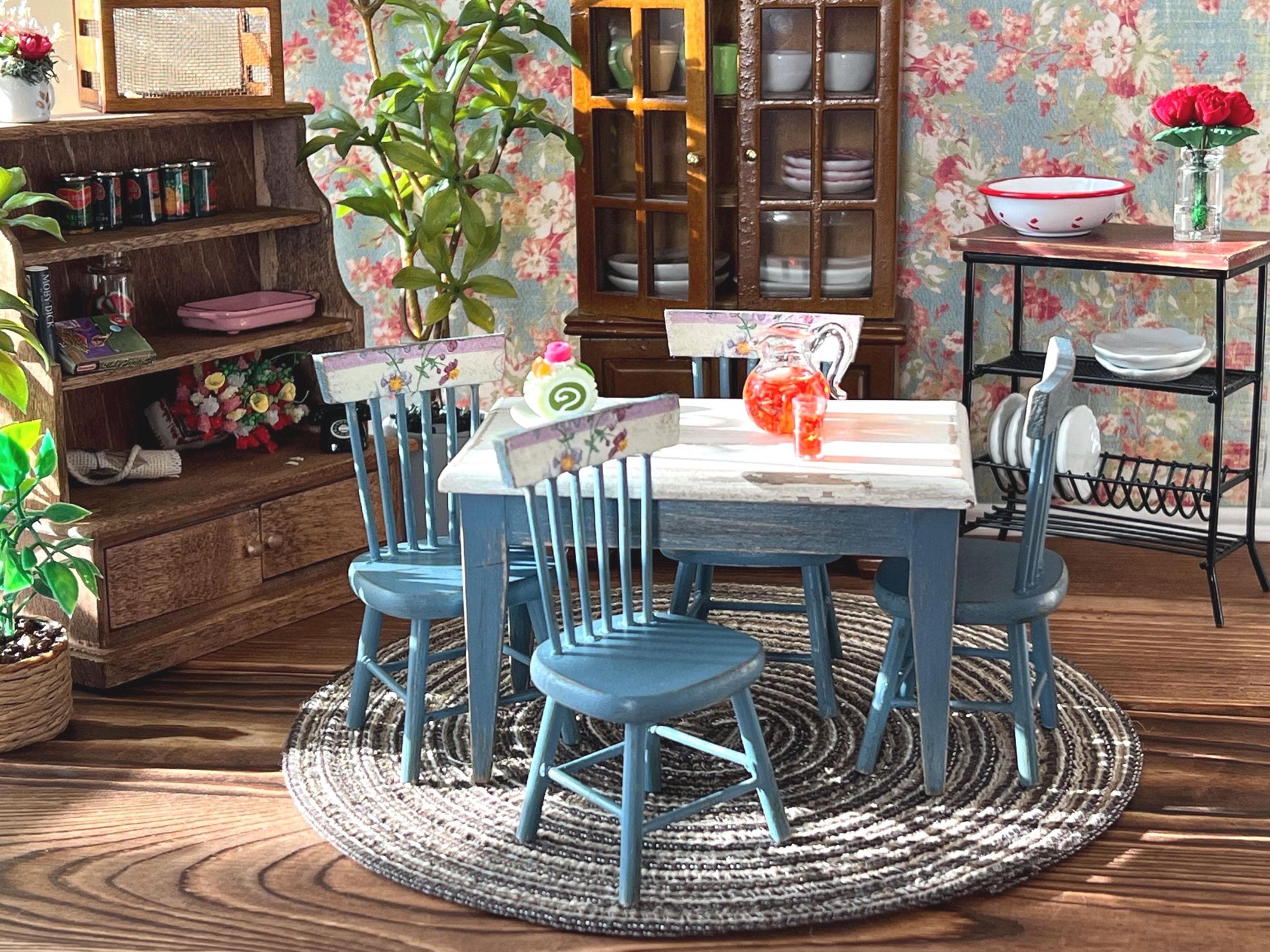 Miniature Dining Room Set 1:12 Scale - Dollhouse Furniture Blue Distress Table & Chairs __etsy:6829640020