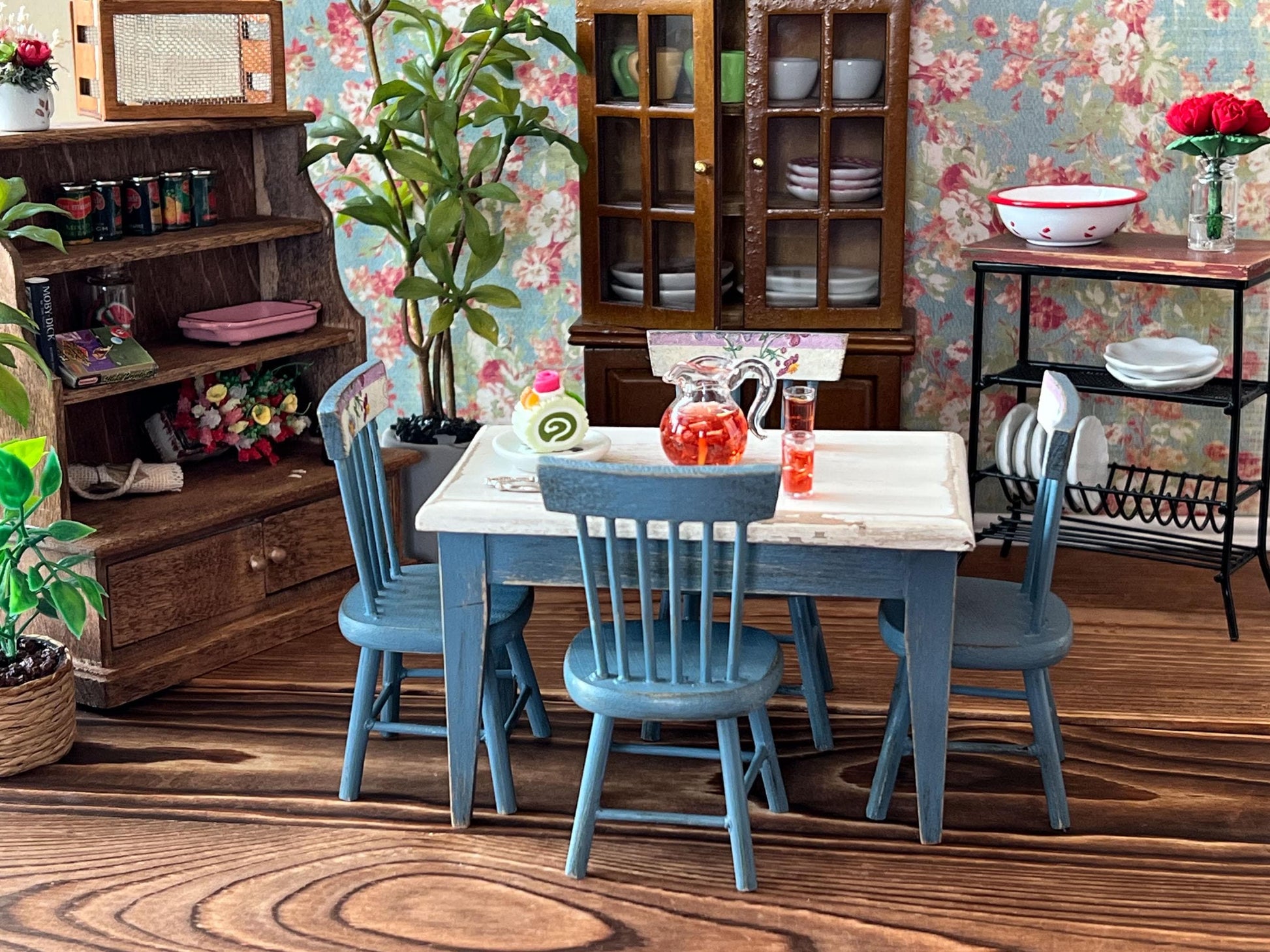 Miniature Dining Room Set 1:12 Scale - Dollhouse Furniture Blue Distress Table & Chairs __etsy:6827479316