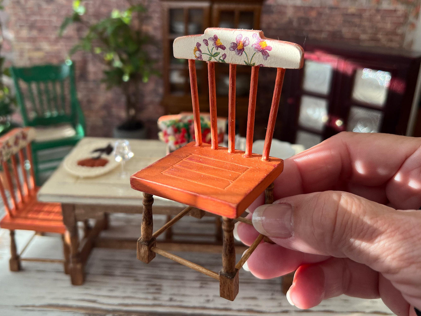 Miniature Dining Room Set – 1:12 Scale, Dollhouse Furniture Distressed Table & Chairs __etsy:7148258568
