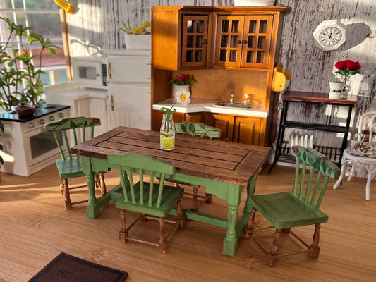 Each piece of this 1:12 dollhouse table/chair set is carefully distress painted and decorated with decoupage paper. Create a beautiful country scene, this charming set will add character to your dollhouse and give your scene a touch of realism. __etsy:6440598068