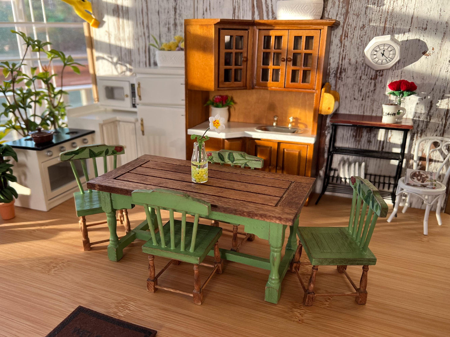 Miniature Dining Room Set 1:12 Scale – Dollhouse Furniture Green Distressed Table & Chairs __etsy:6440598080