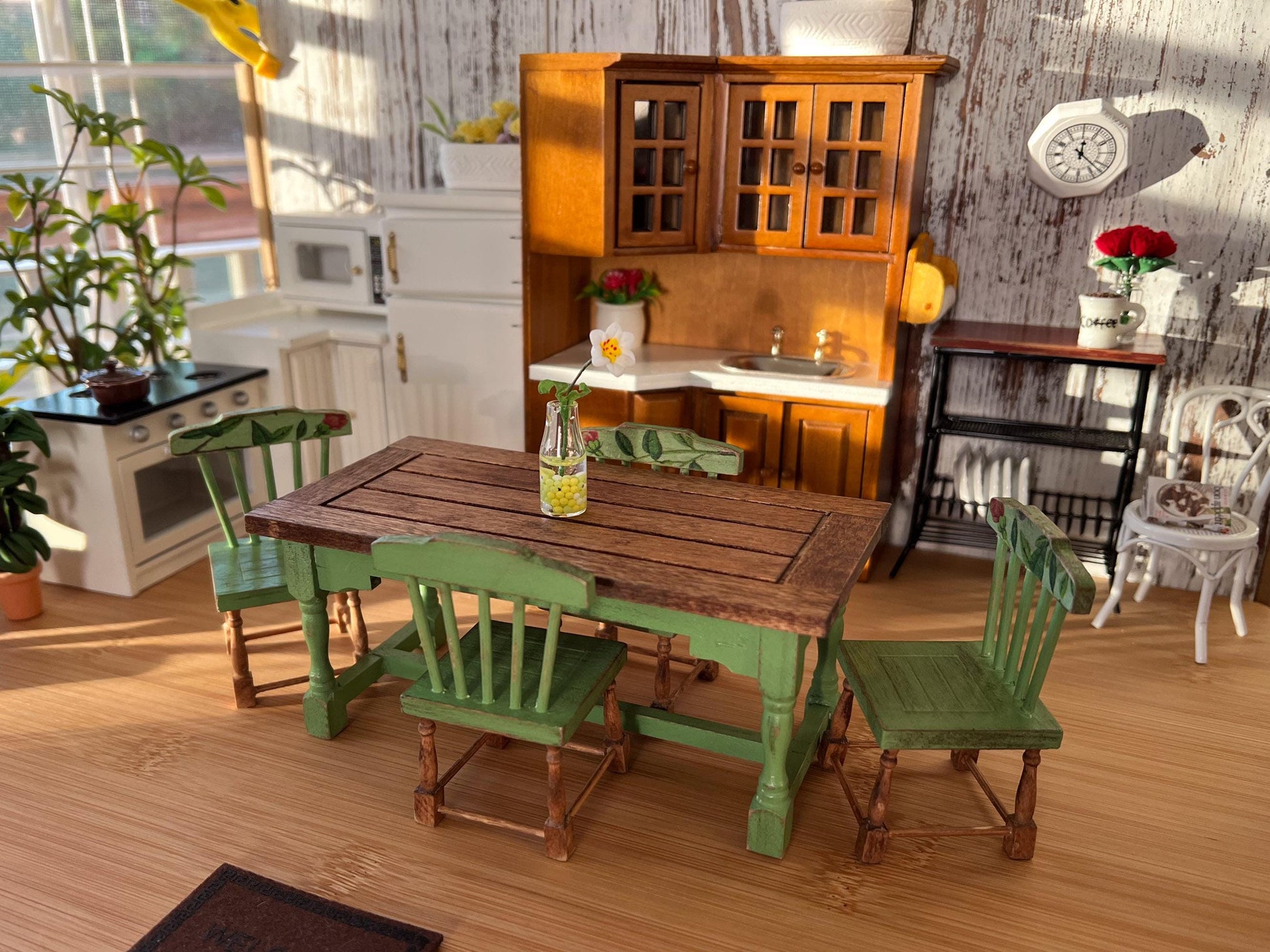 Miniature Dining Room Set 1:12 Scale – Dollhouse Furniture Green Distressed Table & Chairs __etsy:6440598080