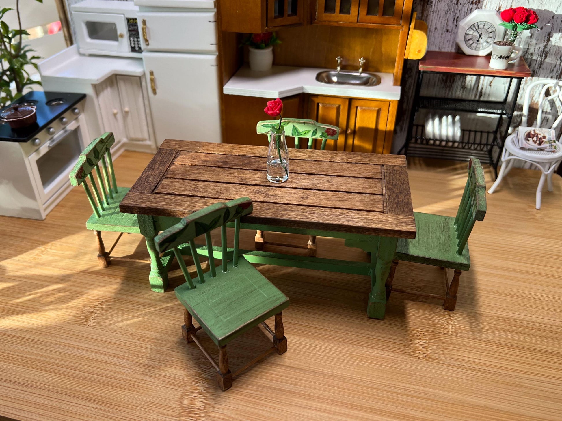 Miniature Dining Room Set 1:12 Scale – Dollhouse Furniture Green Distressed Table & Chairs __etsy:6488715937