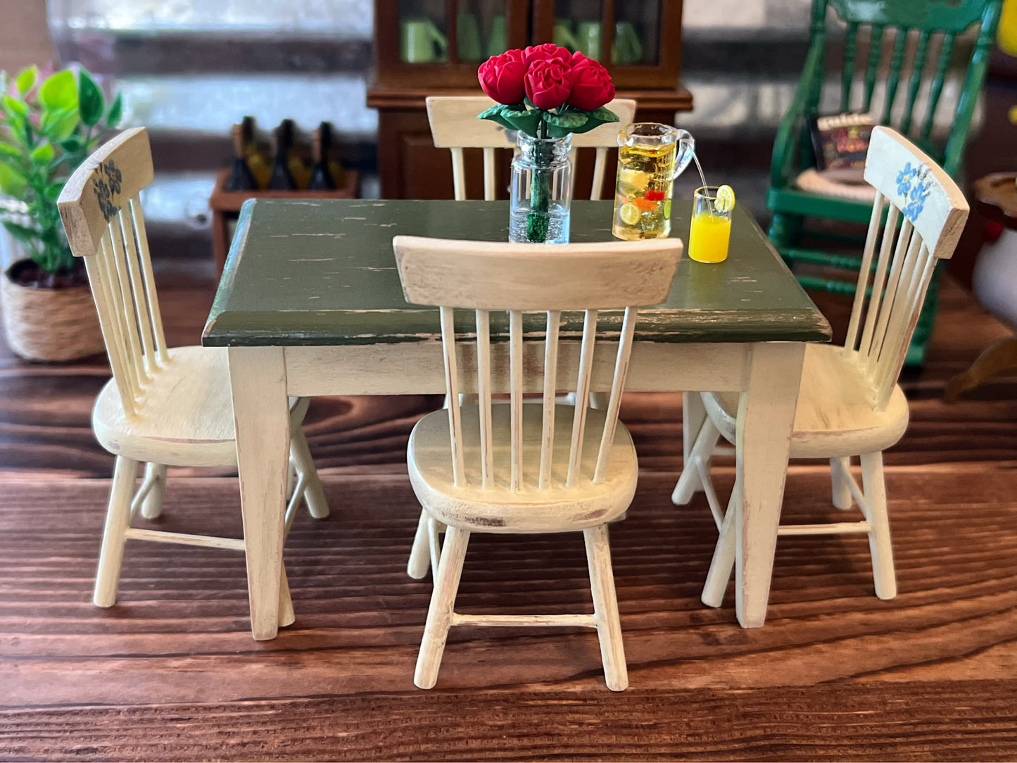 Miniature Dining Set 1:12 Scale – Dollhouse Furniture Distressed Country Table & Chairs __etsy:5976668761